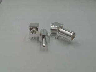 阿里新能源电动汽车连接器